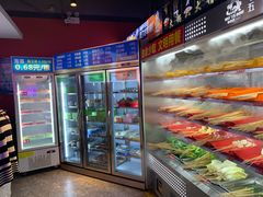 -钢管厂五区小郡肝串串香(滨江店)