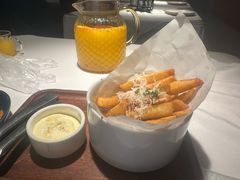 -阿妮叶李(光谷世界城店)