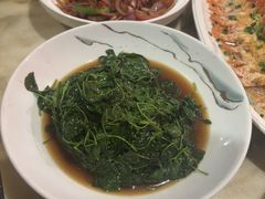 -梁家大院•农家菜(昆山会展中心店)