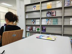 -南山图书馆(常兴路店)
