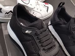 -王府井奥莱临潼小镇(临潼店)