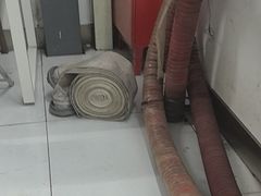 -管氏翅吧(护国寺店)