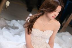 点击看大图 -MuseMarry婚纱(前海嘉里中心店)