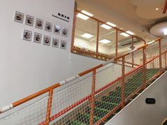 -小门牙好性格托育(北外滩中心)