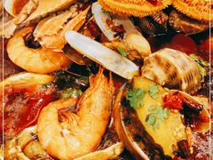 -老东镇啤酒屋海鲜加工·蒸汽海鲜·海鲜烧烤(台东店)