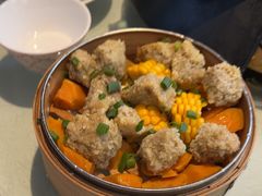 -阿瓦山寨·湘菜现炒·剁椒鱼头王(咸阳总店)