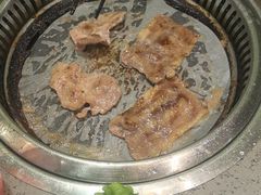 -金滏山烤肉·海鲜·火锅自助餐厅(襄阳万达店)