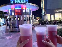 -王府井百货(中州中路店)