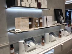 -DIOR迪奥(德基广场女装店)