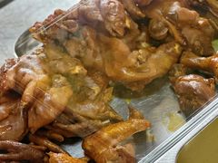 -鸿浩扒猪脚米线