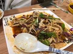 特色炒肉-清真·伊清阁餐厅