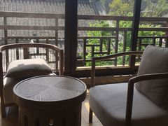 套房里的2楼休闲区-北京古北水镇御舍温泉酒店