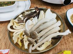 -菌小白火锅(时尚天河店)