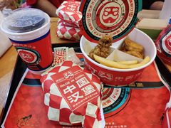 -塔斯汀中国汉堡(凯泽雅园店)
