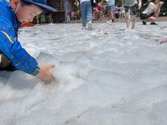 -七彩云南欢乐世界