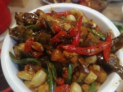 红烧黄丫头-老三样·旧食新味(万寿宫店)