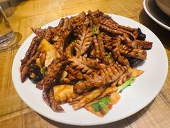 -泉畔人家·老济南经典鲁菜(大明湖店)