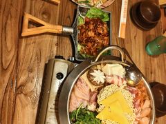 -恩你小木屋·韩式料理(假日广场店)