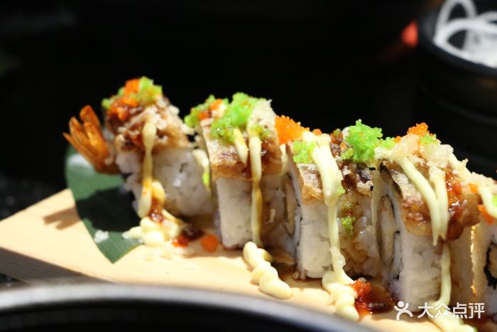 九田家黑牛烤肉(滨海开发区店)炸虾鳗鱼卷图片 - 第2张