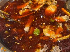 -肖肖酸萝卜鱼火锅(总店)