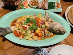 泰式古法炸炉鱼-mango tree芒果树泰国餐厅(青岛万象城店)