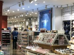 -名创优品(天河区正佳广场二店)