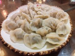 -东来菜馆•手抓海鲜家常菜•海鲜锅贴(鸽子窝店)