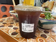 沙士美式-CowCow其其·牛杂咖啡公司(六运店)