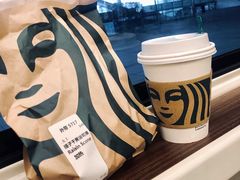 -星巴克(广州南站A18检票口楼上)