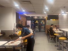 -麦当劳(中唱大厦店)