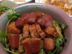 酸菜东坡肉-山水茶艺馆·点心粤菜·30年老字号