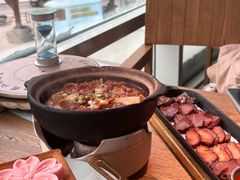 -蜜桃餐厅·伴山(湖滨商业街店)