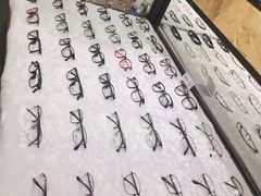 -罗伯特眼镜·蔡司官方授权(罗湖国贸店)