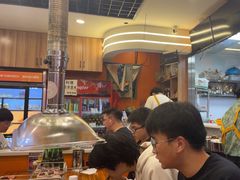 -哈尔滨小酒馆·鲜肉现穿自助烧烤(康新花园店)