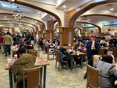 -清真·玛丽亚新疆菜主题餐厅(浙江中路店)
