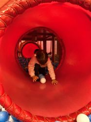 -莫莉幻想儿童乐园(武汉保利广场店)