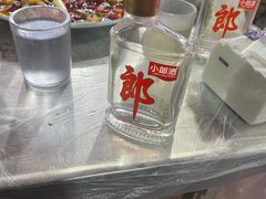 -金渝海鲜烧烤万州烤鱼店