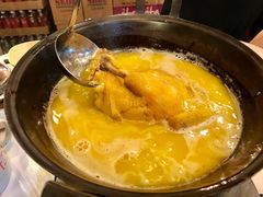 -鲜入围煮花胶鸡海鲜火锅