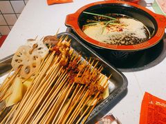 -钢管厂五区小郡肝串串香(奥克斯广场锦城万达店)