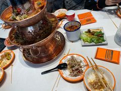 -锅立方•炭火蛙锅(六合万达广场店)