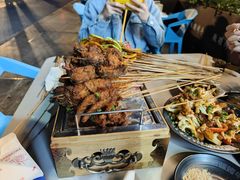 -微醺烤牛·炭火烧烤·精酿啤酒(东郊记忆店)