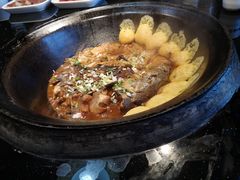 -鱼窝棚柴火铁锅炖(富山屯店)