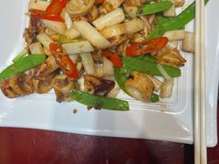 -龙悦湾酒家·八阵鱼生·渔人码头店