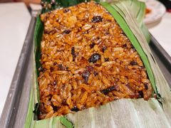 芭蕉叶包烧干巴菌炒饭-沿途四季·云南菜(建外大街店)