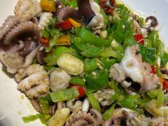 -赶海部落海鲜城(海阳路店)