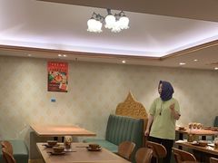 -贯贯吉·清真餐厅(浙江中路店)