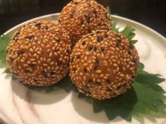 流沙芝麻球-北京四季酒店·采逸轩
