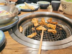 -明洞阿姨·韩式酱蟹烤肉·创意料理(三元桥店)