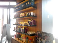 -星巴克臻选(莘庄仲盛店)