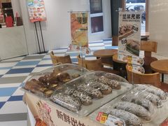-85度C(生甜甜圈研究工坊·上海局门店)